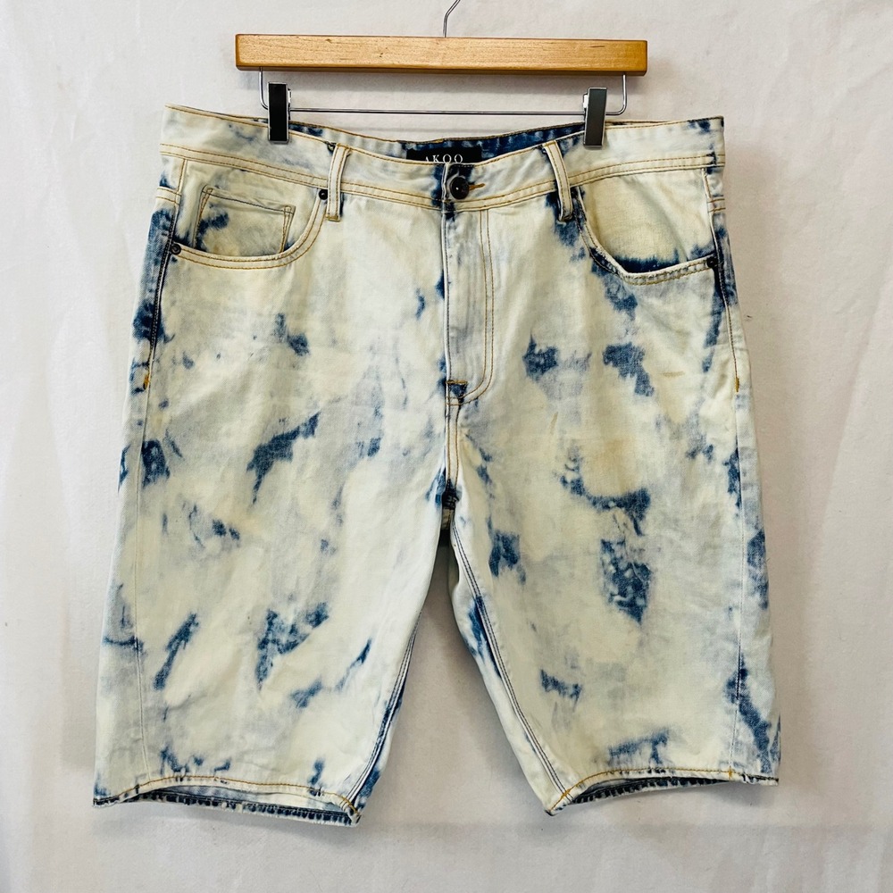 AKOO Mens Denim Shorts Size 38 Bleach Wash Casual‎